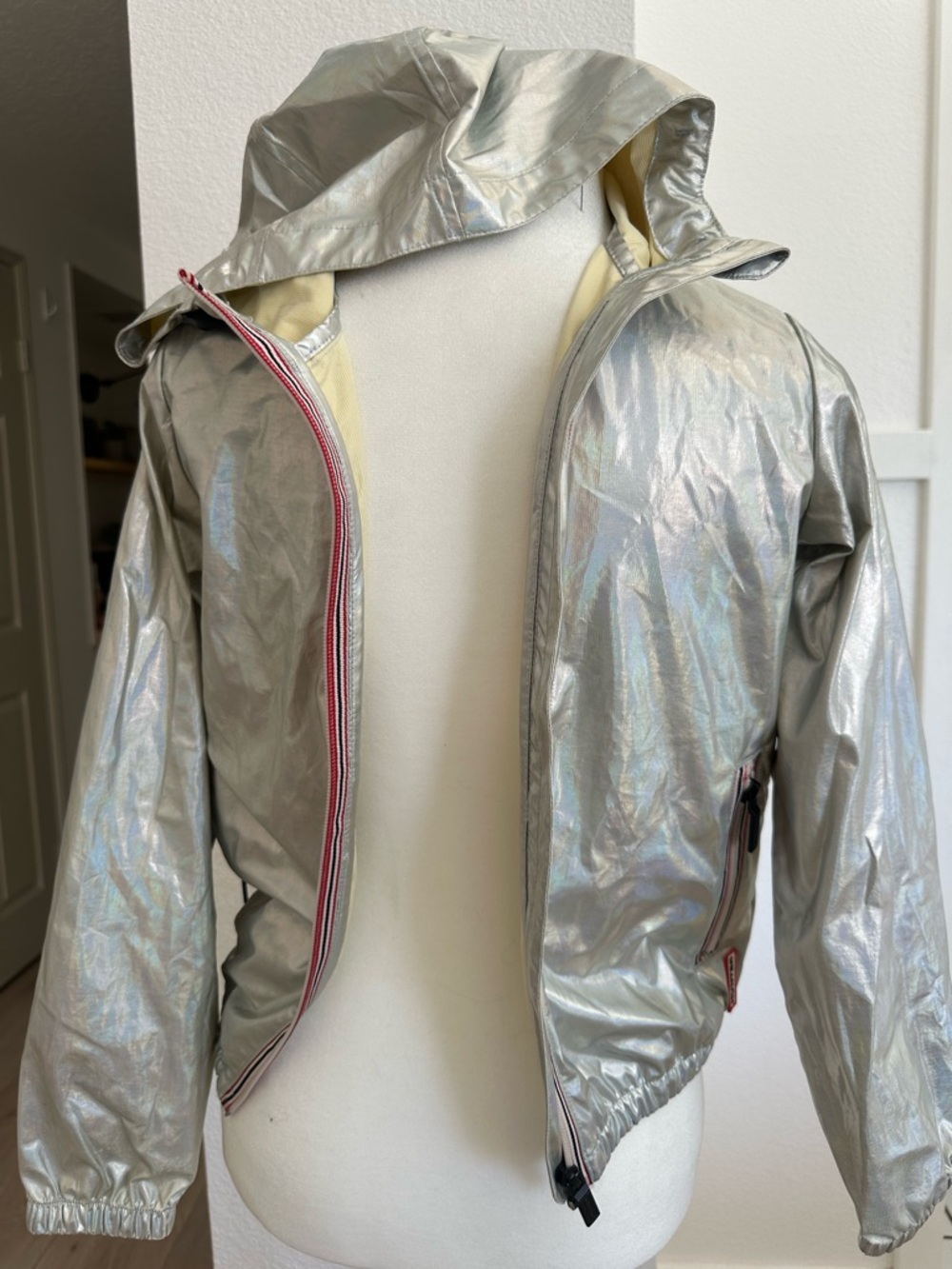 Hunter Hooded Windbreaker Jacket - Silver